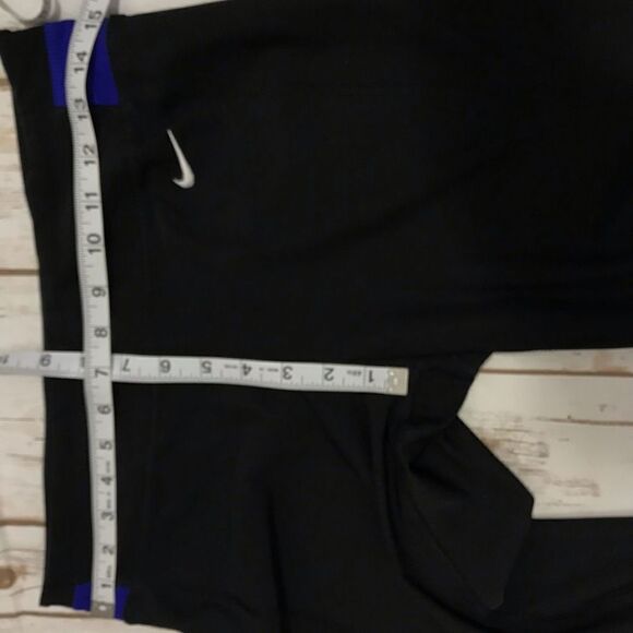 Nike Dri-Fit Womens Activewear Cropped Pants Small Black 20 in Inseam Athletic - Picture 6 of 8